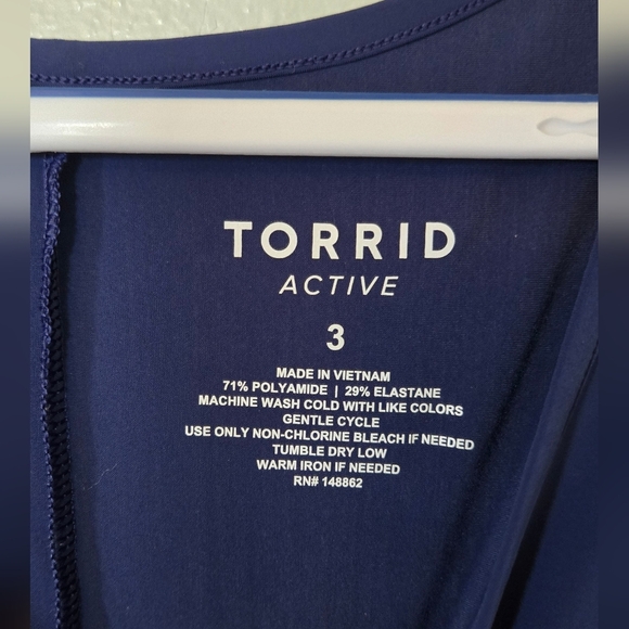 Torrid Active | Navy Short Sleeve Tee Size 3 - Picture 7 of 7